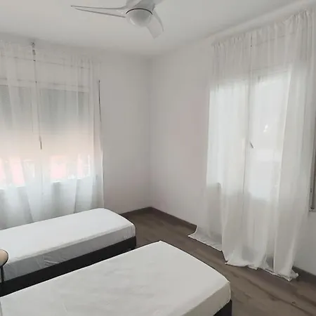 Apartamento En La Playa. Increible Ubicacion Apartment Castelldefels