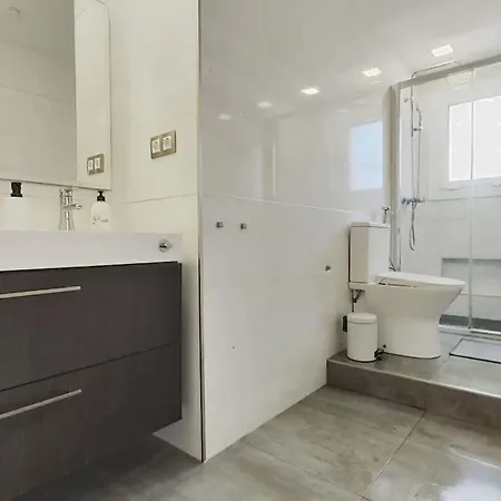 Apartamento En La Playa. Increible Ubicacion * Castelldefels